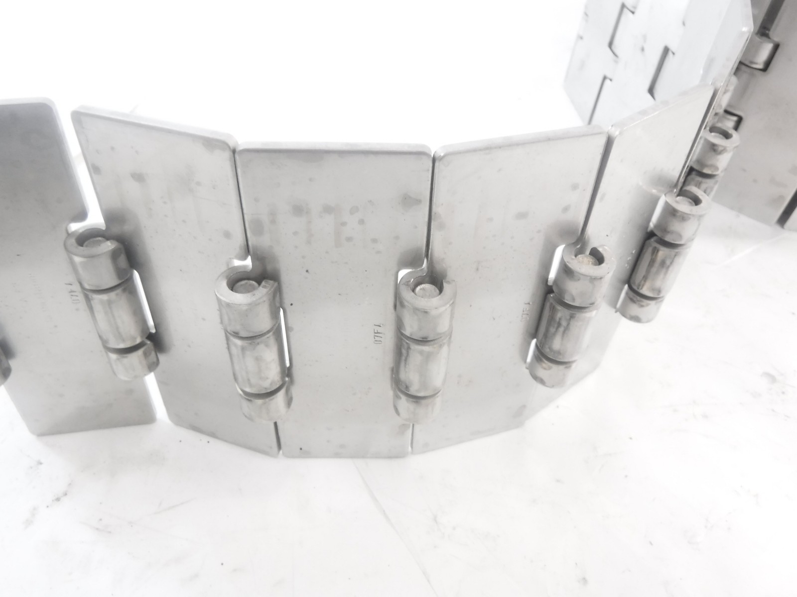 10’L Rexnord 4″W x 1.5″Pitch Stainless Steel Table Top Conveyor Chain 10018