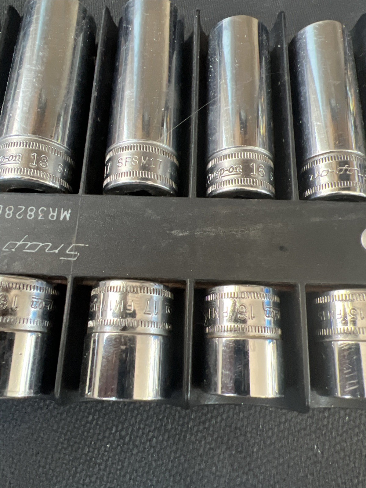 Snap On 28 pc 3/8″ Drive 6/12 Point Metric Deep Standard Socket Set Mag Tray🔥