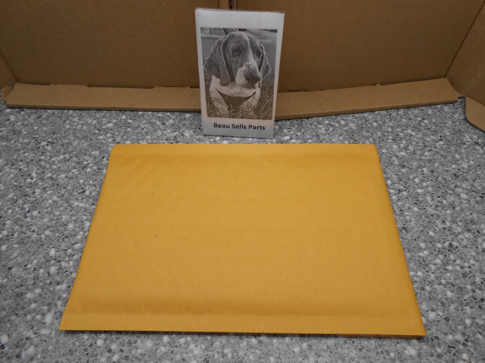 New Box Duck Brand Bubble Mailers 4 X 7 50 Count
