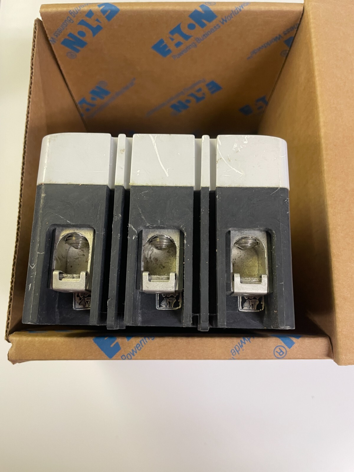 Eaton 3-pole 225a PDG223M0225TFFL New Open Box “take Outs”