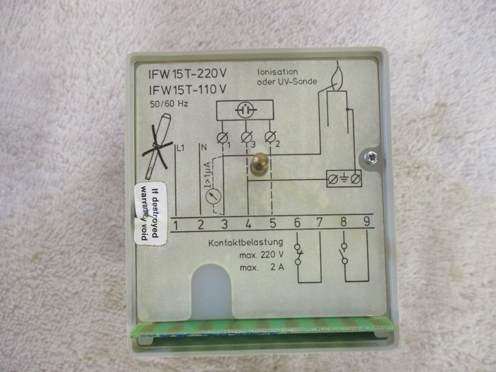 Krom Schroder Flame Detector Relay 110/120VAC 50/60Hz IFW 15 T-N