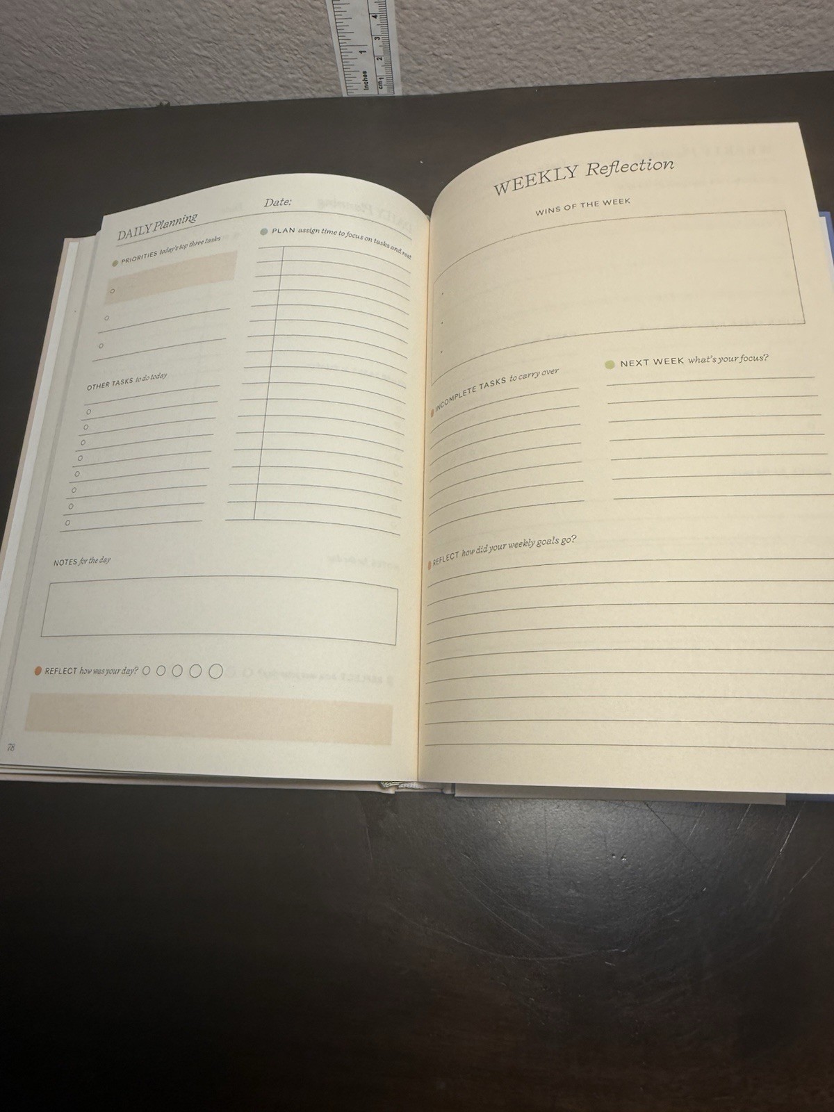 Papier Daily Planner 16-Week Productivity Goal Tracking Hardback