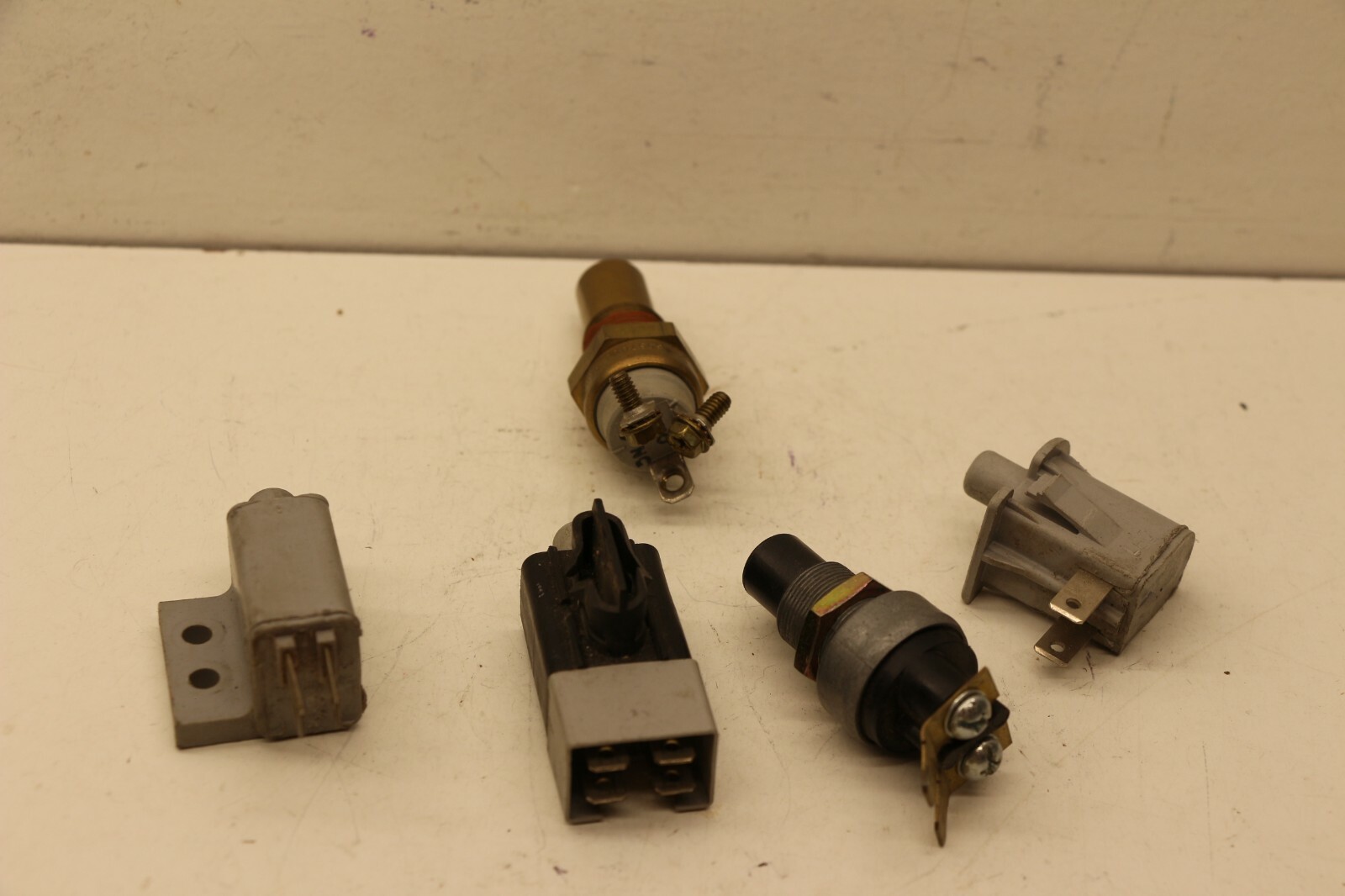 Misc Lot Safety Switches Start Button & Temp Sending Unit Various Applications
