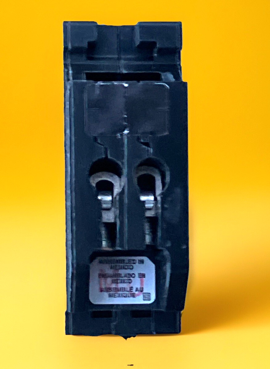 Square D Homeline 15A Twin 1PTandem Circuit Breaker HOMT1515 15/15 AMP New!!