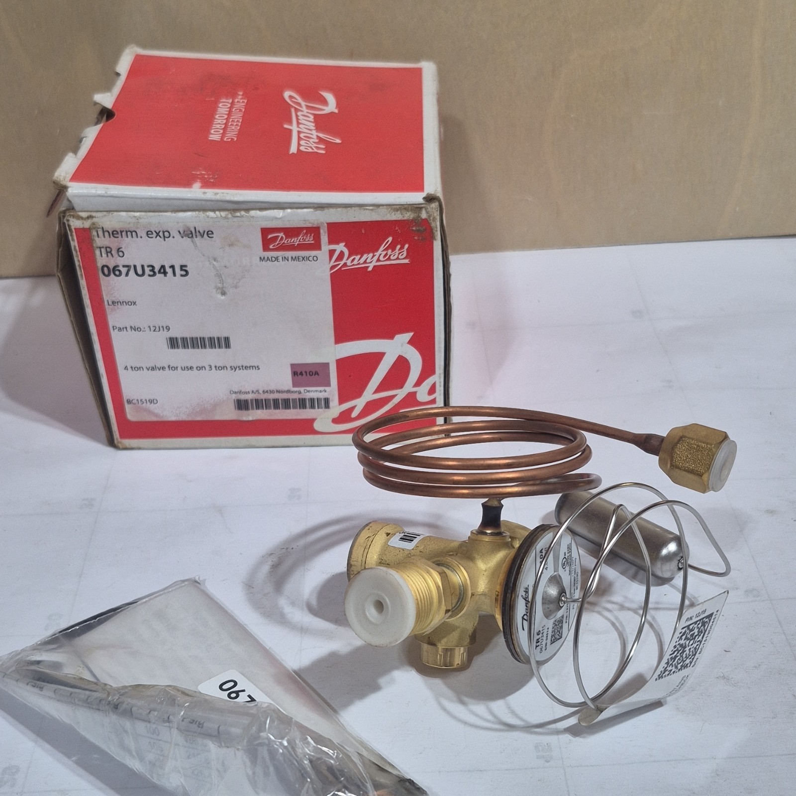 Danfoss TR6 TXV Thermal Expansion Valve R-410A 067U3415 For Lennox 12J19