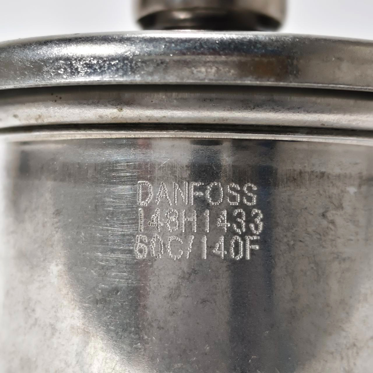 DANFOSS 148H3470 ORV THERMOSTAT OIL TEMPERATURE REGULATING VALVE 60°C 140°F