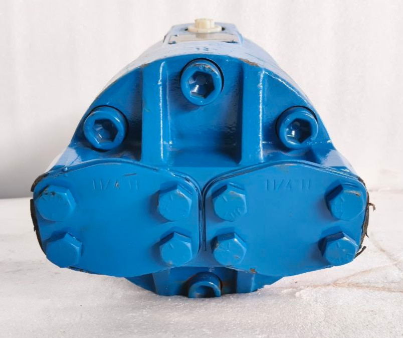 REXROTH AA2FM180/61W-VSD510 R902193869 MOTOR *NEW* FAST SHIPPING FEDEX/DHL