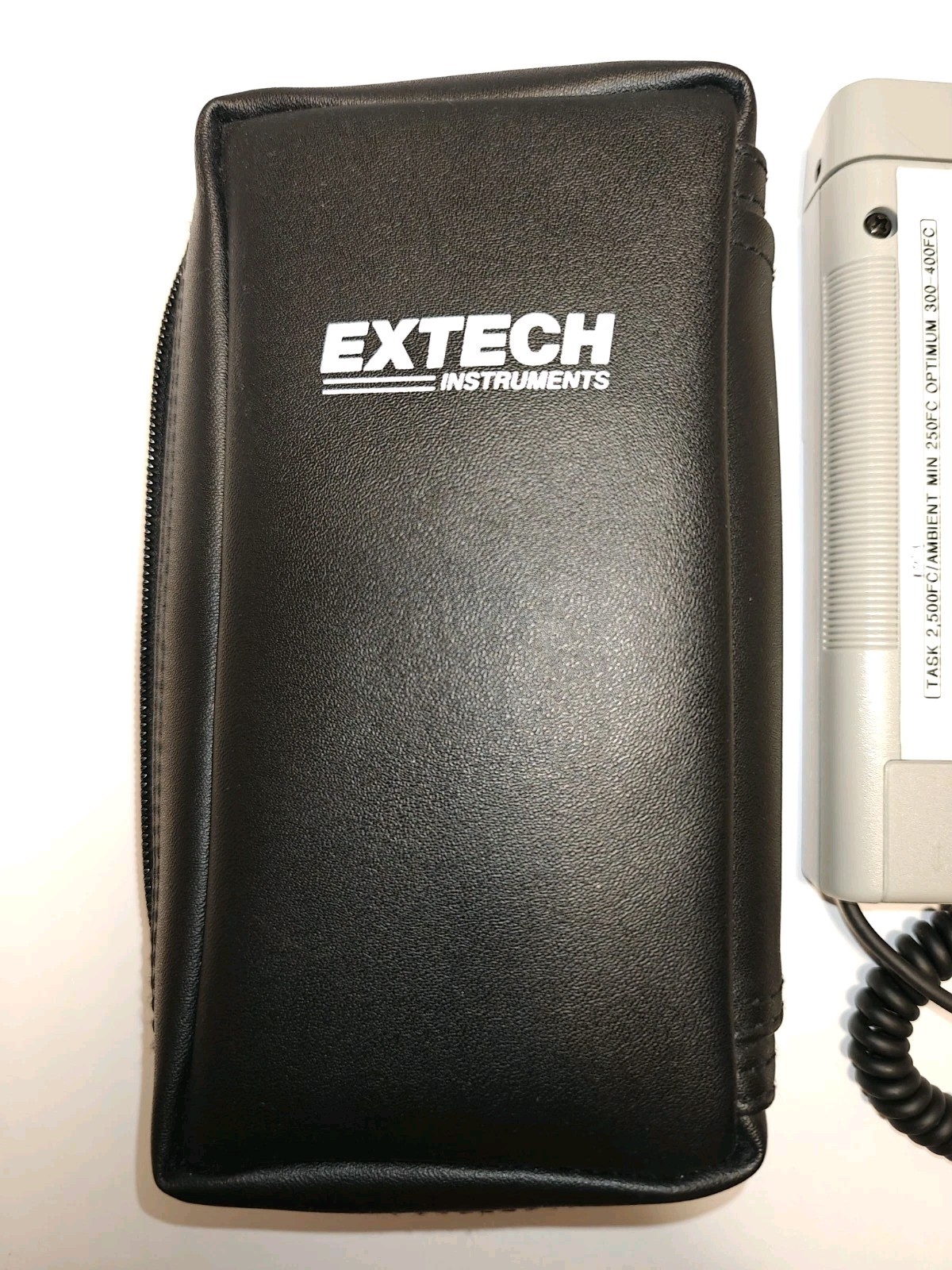 Extech 401025 Light Meter Digital Foot Candle Handheld Lux Fc Analog with Bag