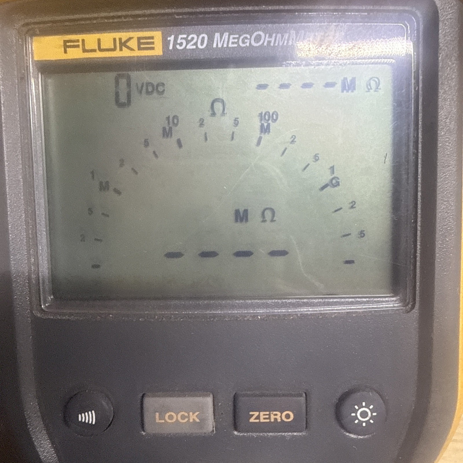 Fluke 1520 MegOhmMeter Insulation Tester