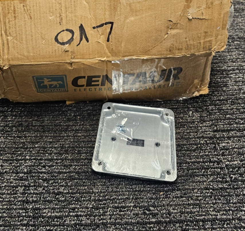 (QTY 50) Centaur CM-4401 4″ Square Industrial Cover With Crushed Corner