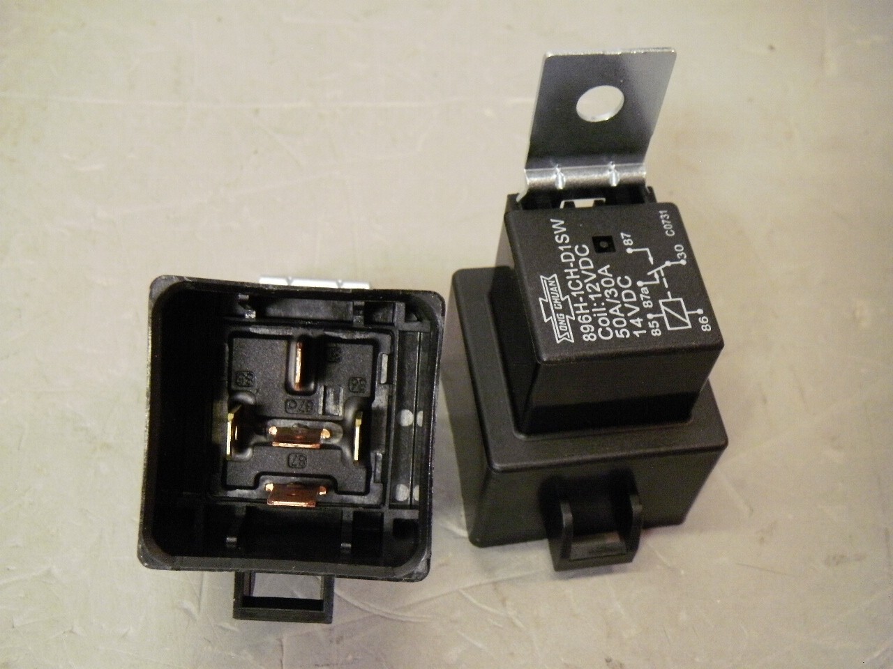 Song Chuan 896H-1CH-D1SW Automotive Relay 12VDC Weatherproof 50A / 30A SPDT