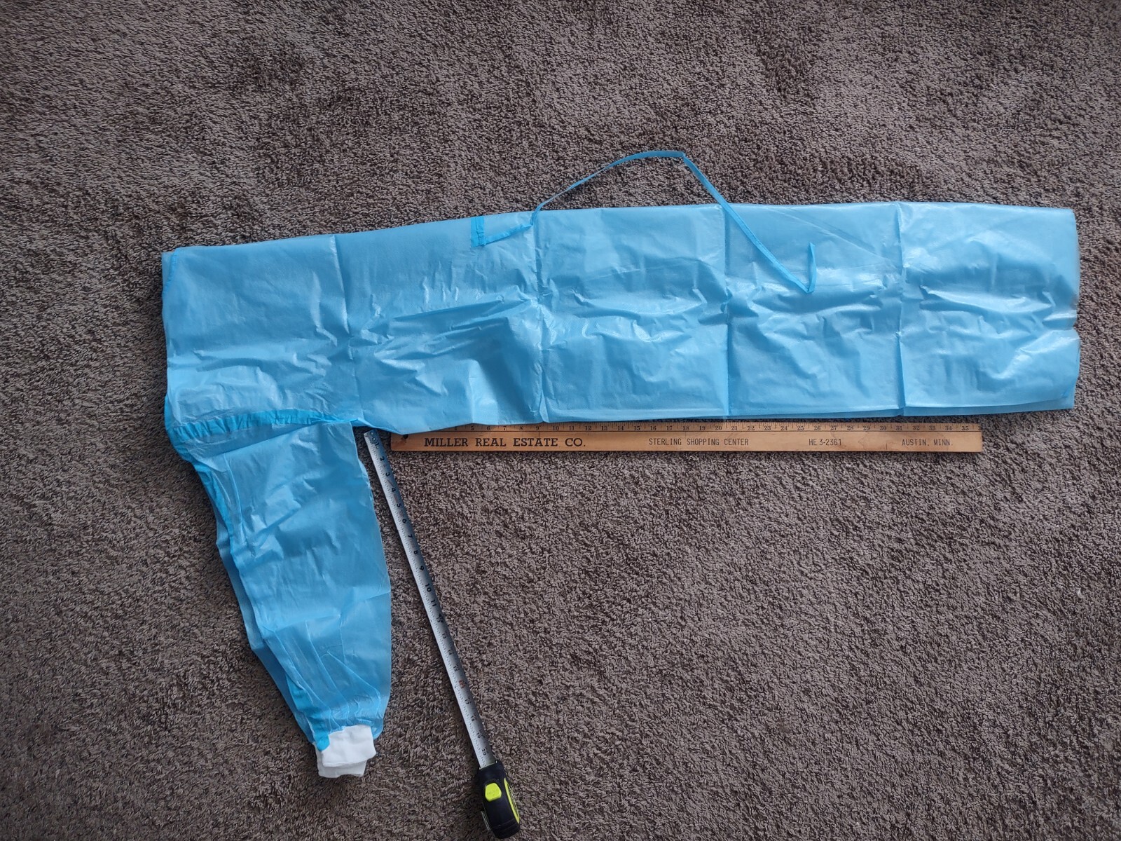 130 Blue Non-Woven Level 3 Isolation Gown Knit Cuff Fluid Resistant 70%PP 30%PE