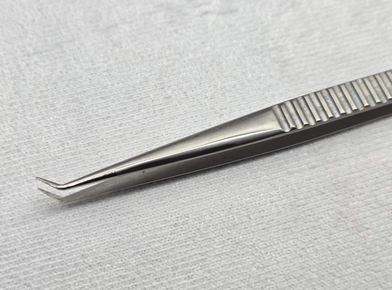 ASSI JFAL-3-18D Micro Dilating Forceps, 45 Degree Angled Tip, 0.3mm