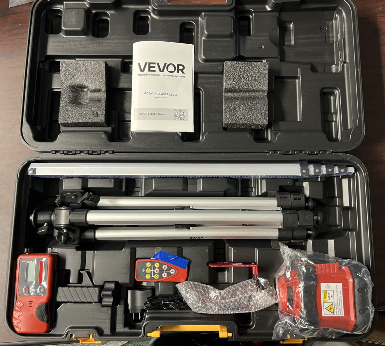 VEVOR Rotating Laser Level 984ft 300m Self-Leveling Red LRE204 NEW OPEN CASE