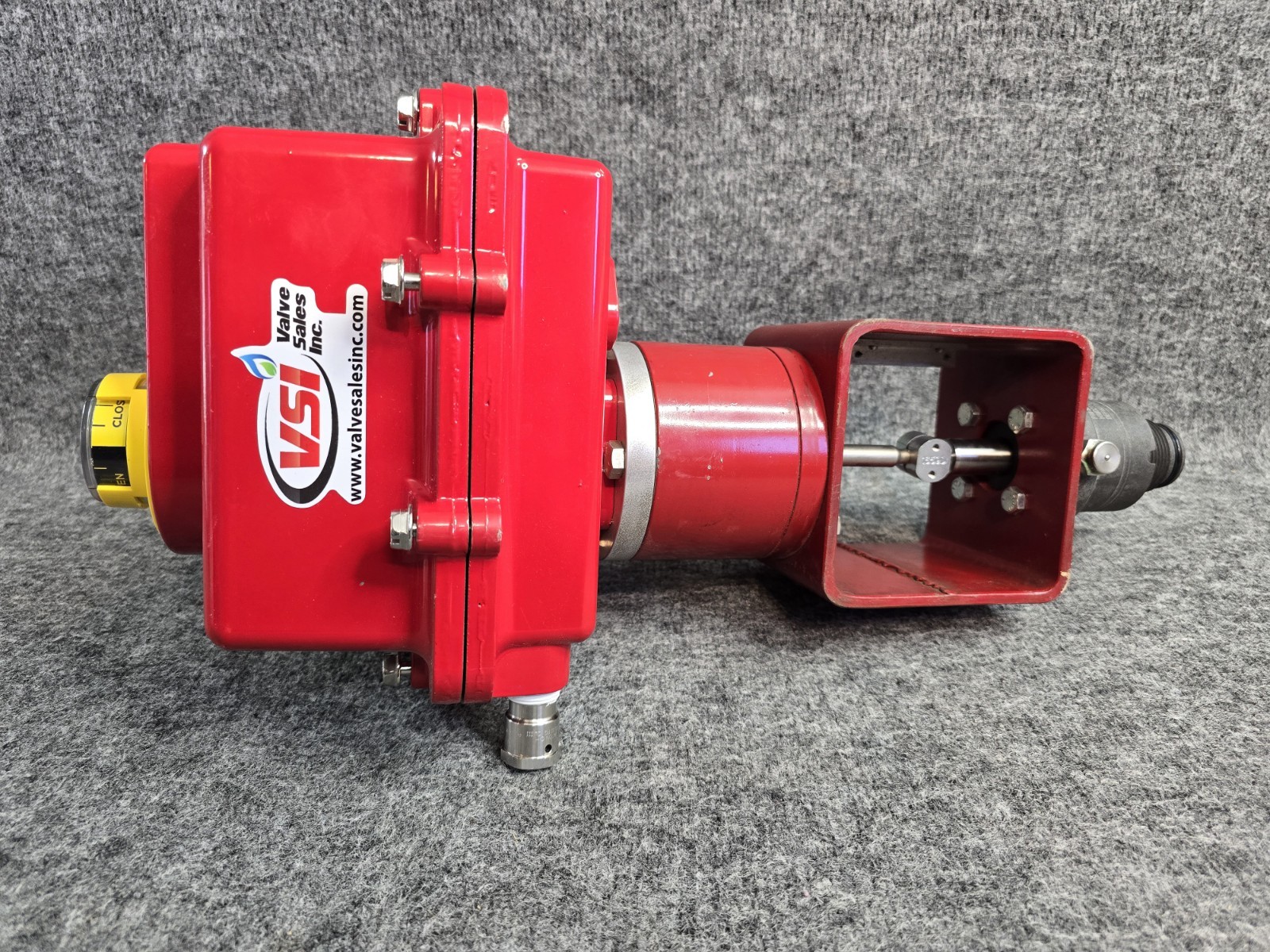 Asahi/America Quarter Master Chief S92VSWRUXW Actuator 12VDC 400IN/LBS