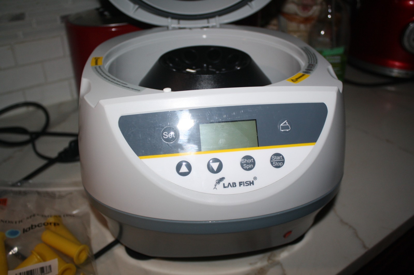 JOANLAB Lab Fish LC-6S Benchtop Centrifuge Machine 5ml-15ml x 6 – 500-4000rpm