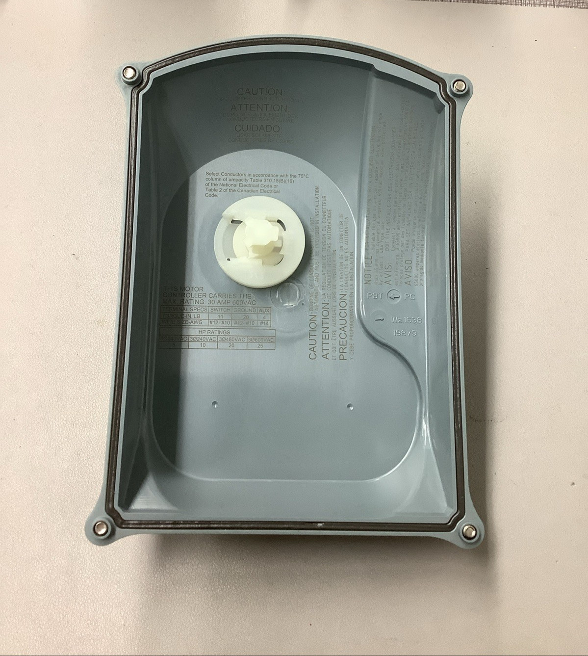 Mennekes ME30CDS1A-M2 Disconnect Switch 30A 600VAC 3-Ph, 25HP (b80)