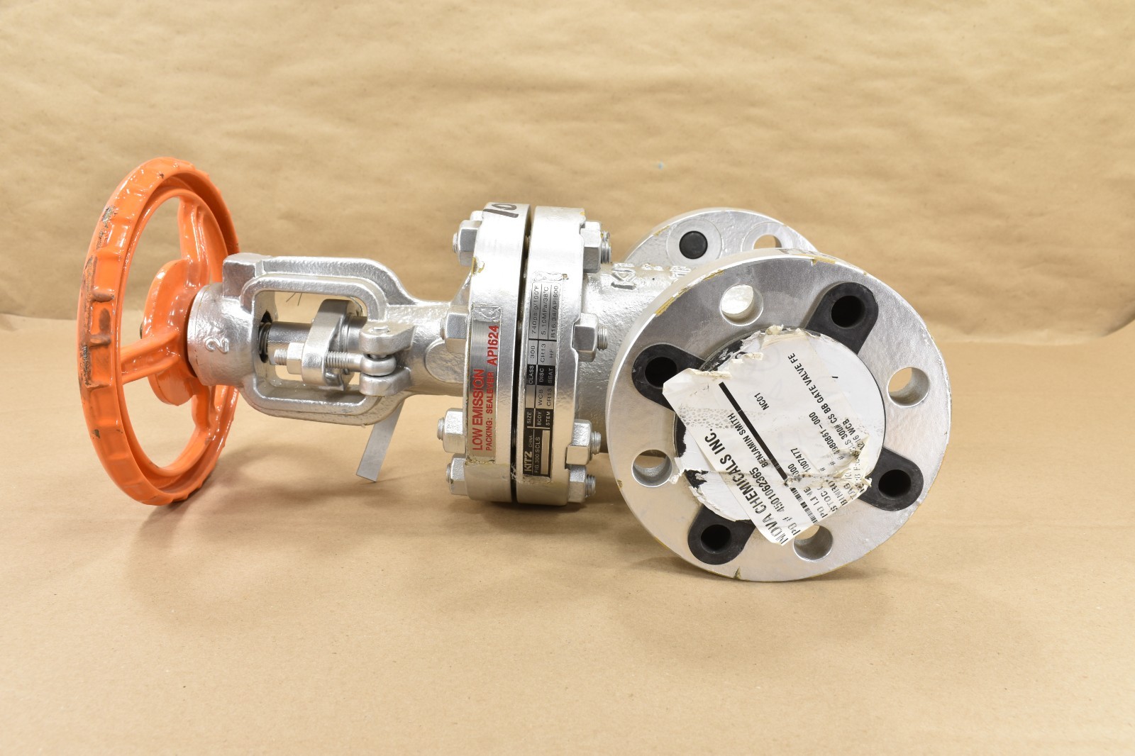 KITZ 300 SCLS, 2″ Cast Carbon Steel Gate Valve, Class 300, 740 PSIG, WCB, CR13