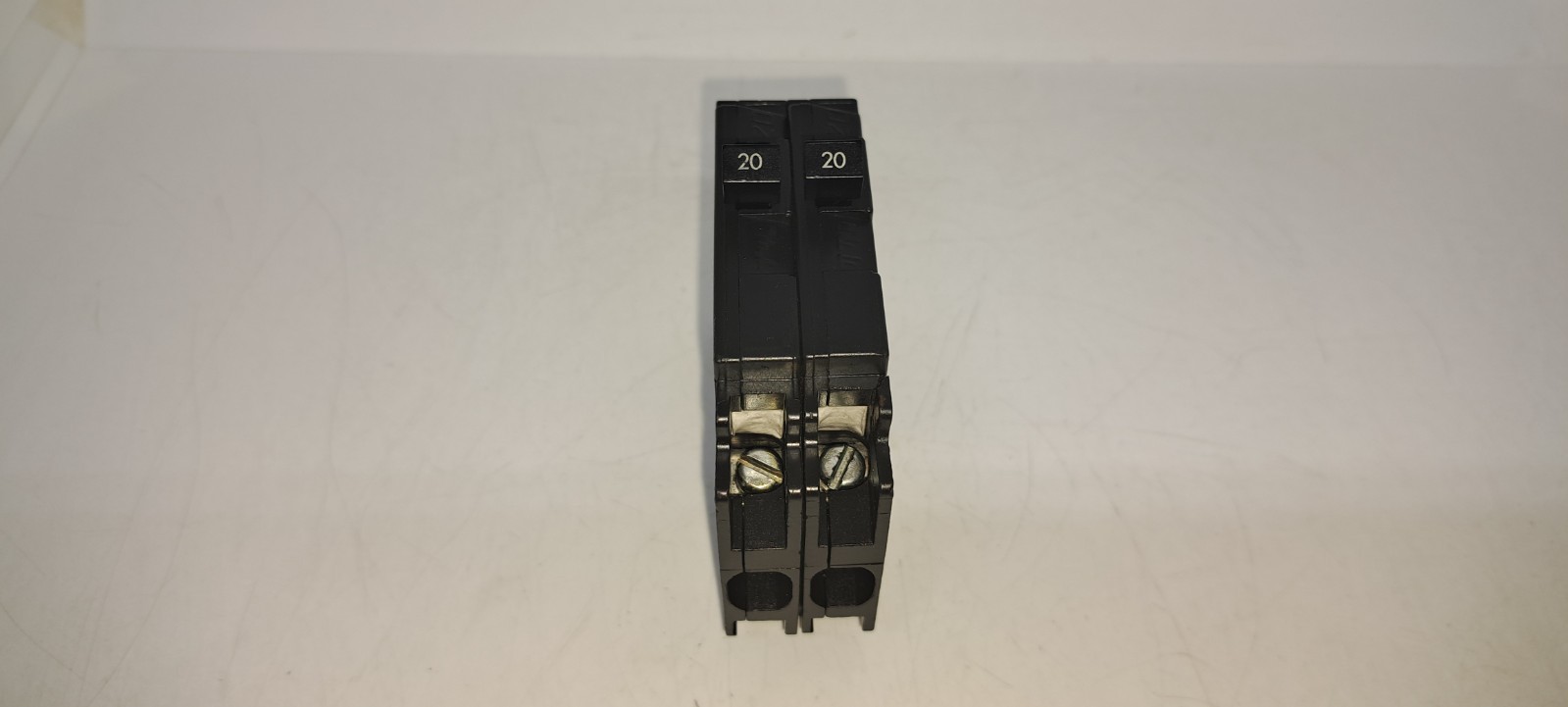 SIEMENS ITE GOULD Q2020 20 Amp Two 1 Pole Circuit Breaker Type QT Q2020