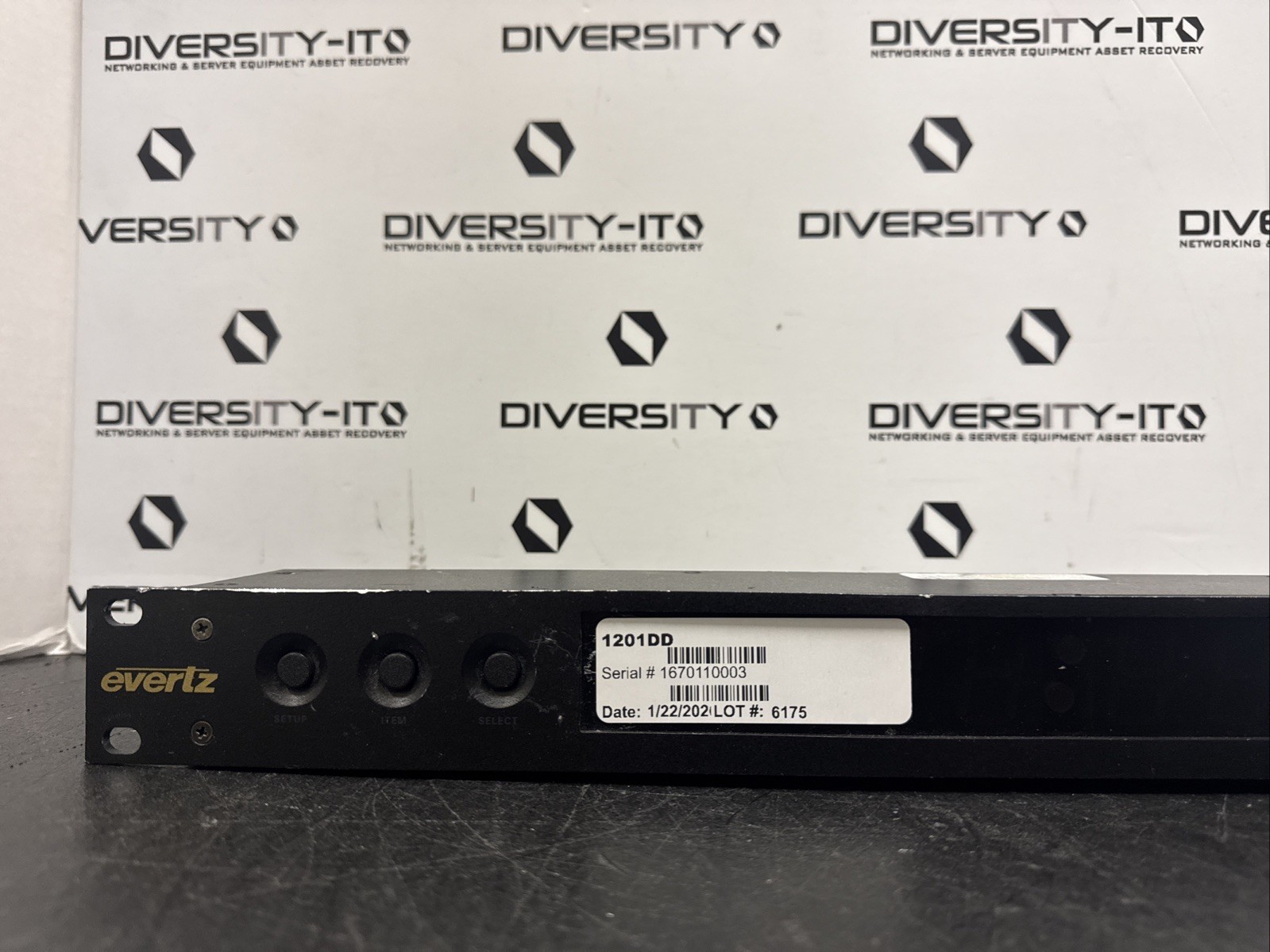 Evertz 1U 1201DD led digital clock