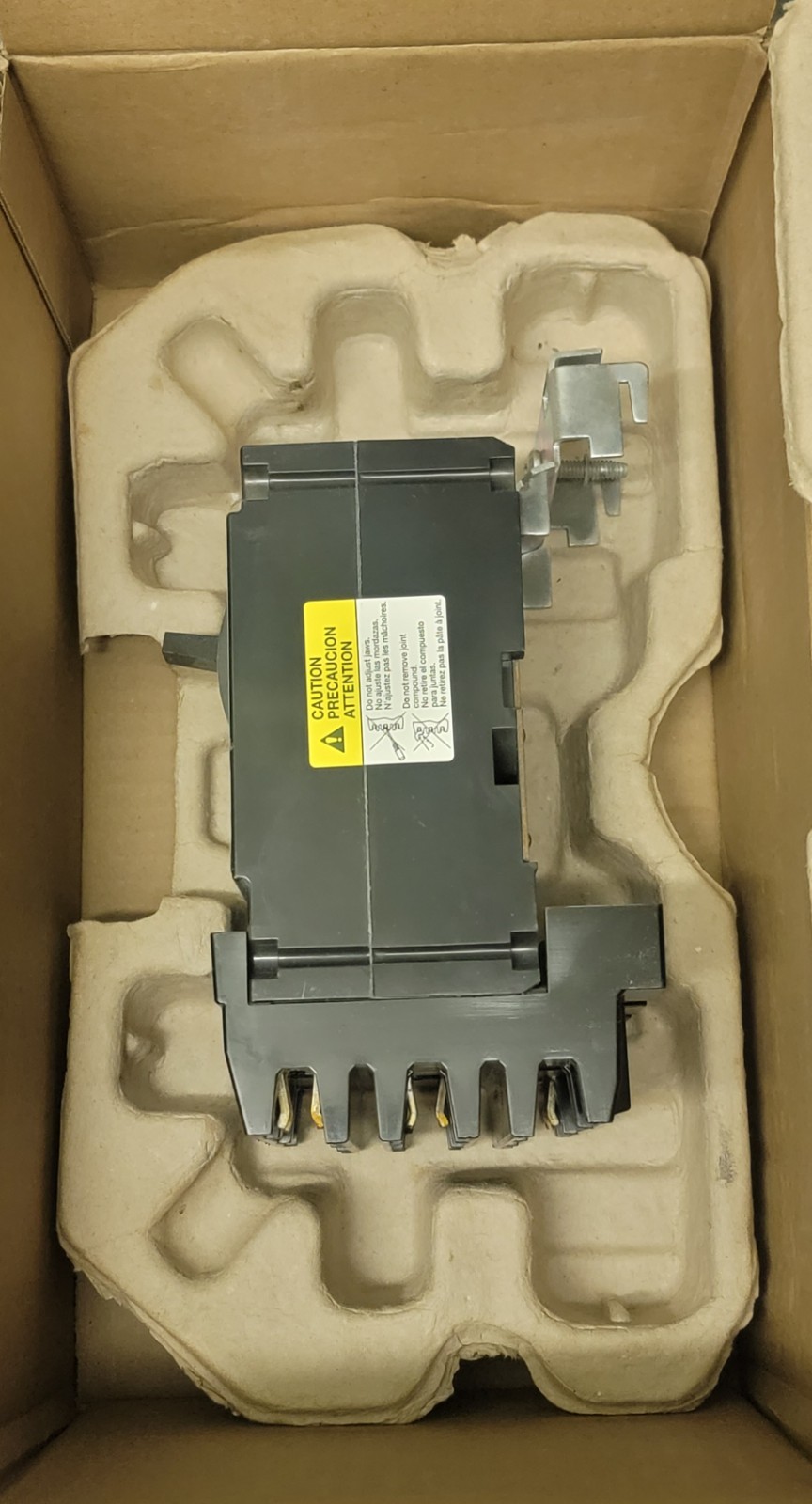 Square D FH36015, 15 Amp, 600 Volt, I-Line Circuit Breaker Used For 1 Month