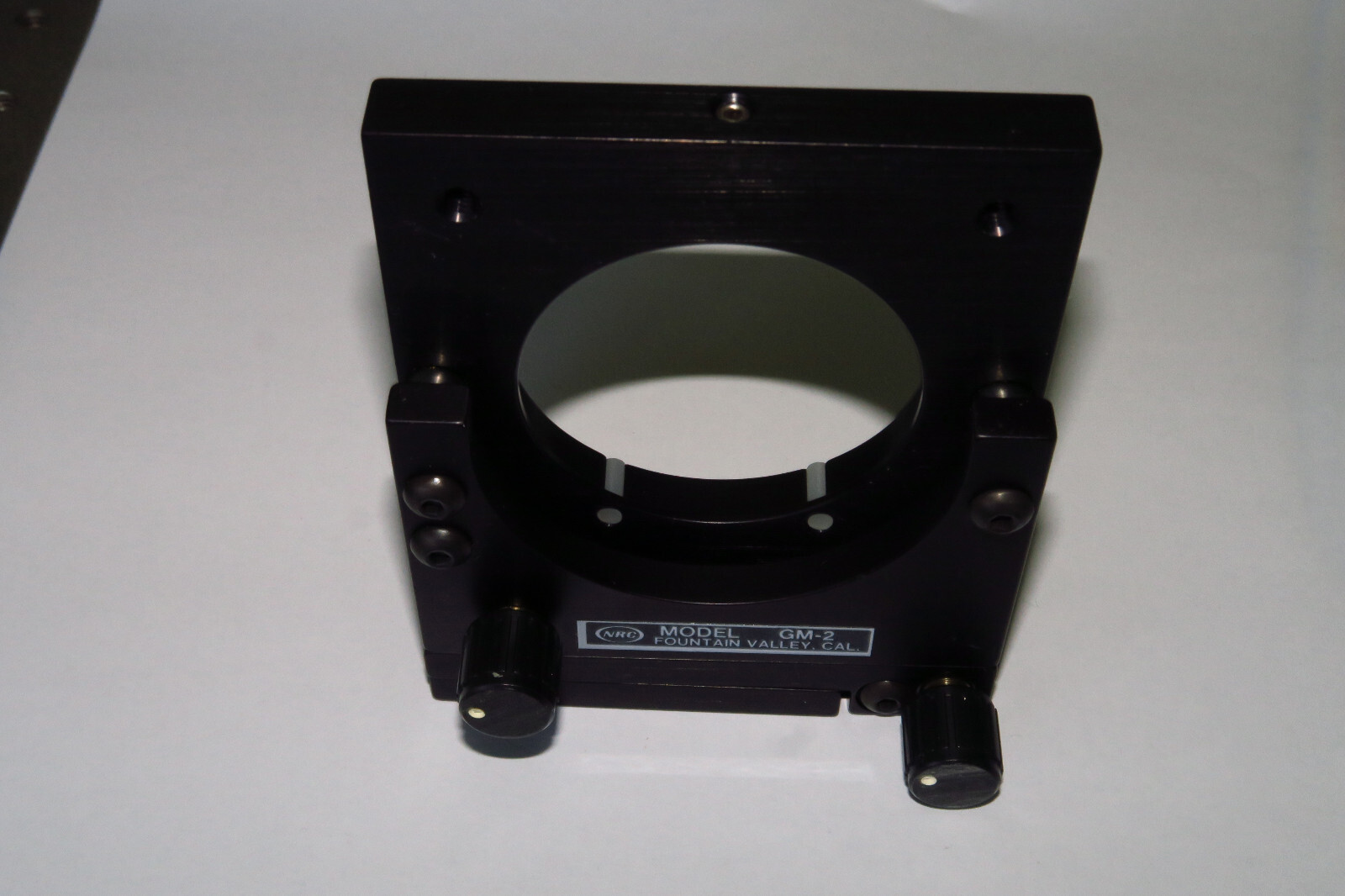 NRC / Newport GM-2 Gimble Mount 2-Axis for 2″ Mirror OPTICS TIP TILT