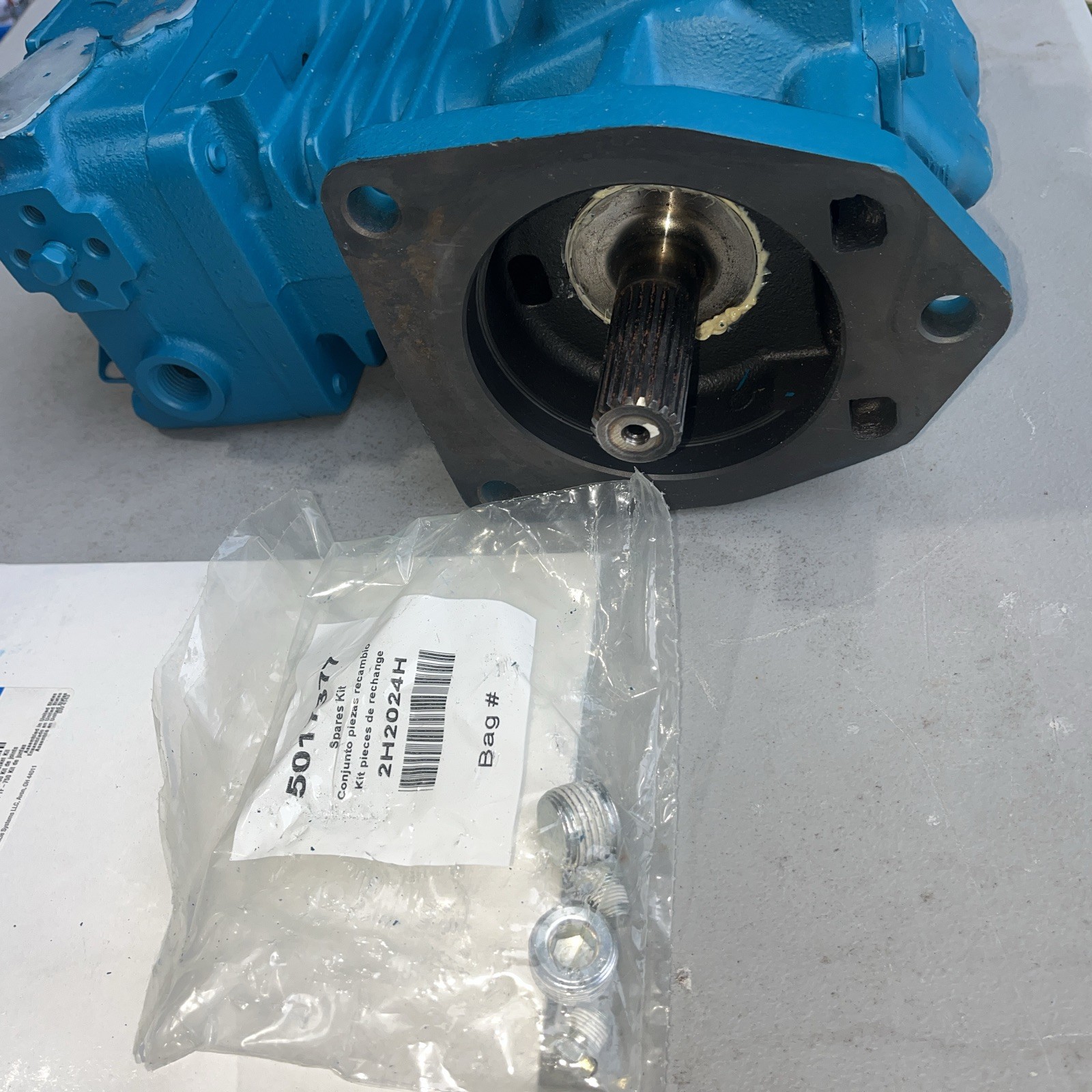 BENDIX TU-FLO 700 AIR BRAKE COMPRESSOR 104715 NOS Bendix Remanufactured USA 🇺🇸