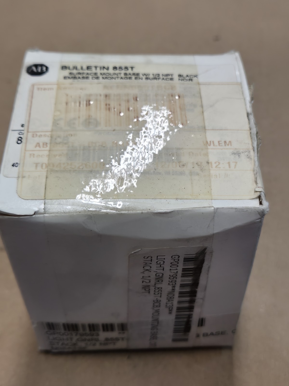 Allen Bradley 855T-BCB Light Tower Mounting Base 1/2″ NPT