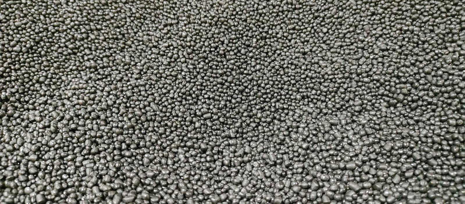 Recycled Plastic Black color HDPE (#2) Resin Pellets, 1 kg