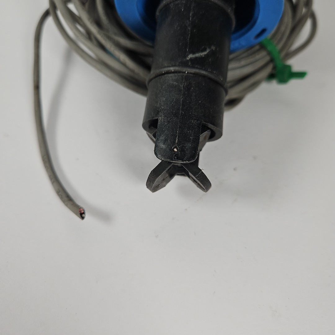 +GF+ Georg Fischer Signet 198-840-143 3-2536-p0 Rotor-X Paddlewheel Flow Sensor