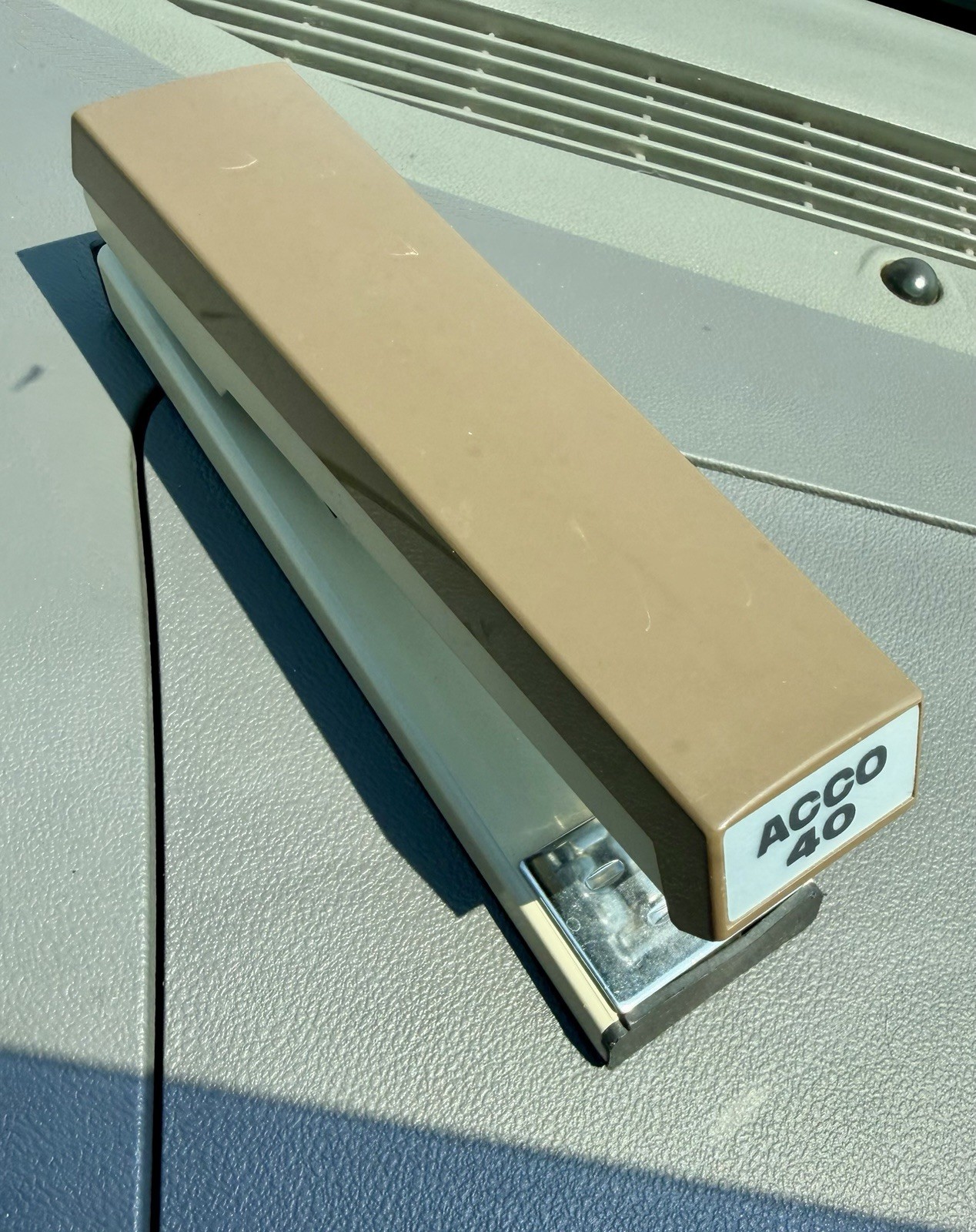 ACCO Model 40 Desktop Stapler Brown & Tan Vintage
