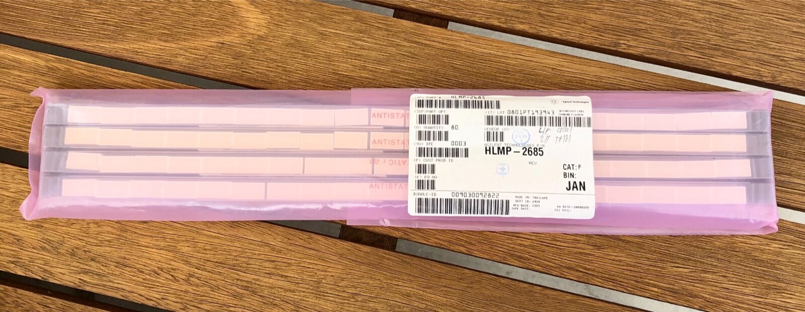 Red LED Light Bar Agilent HLMP-2685 (Broadcom HLMP-2685) $1/each 80 Total
