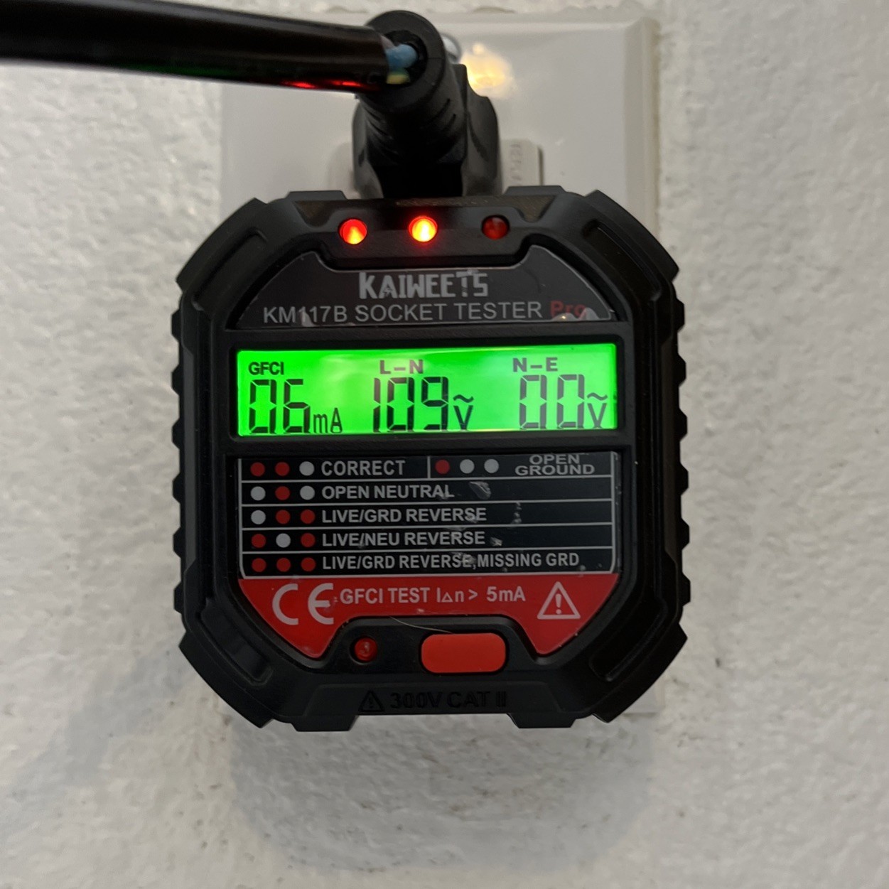 Kaiweets Socket Tester Pro KM117B – TESTED &WORKS