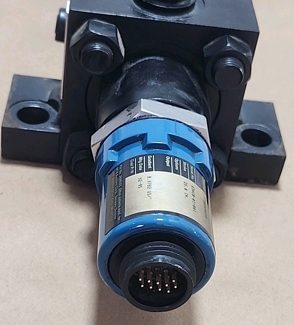 Parker 2HX Electrohydraulic Cylinder Actuator 2″ Bore x 21.5″ 3000Psi + Warranty