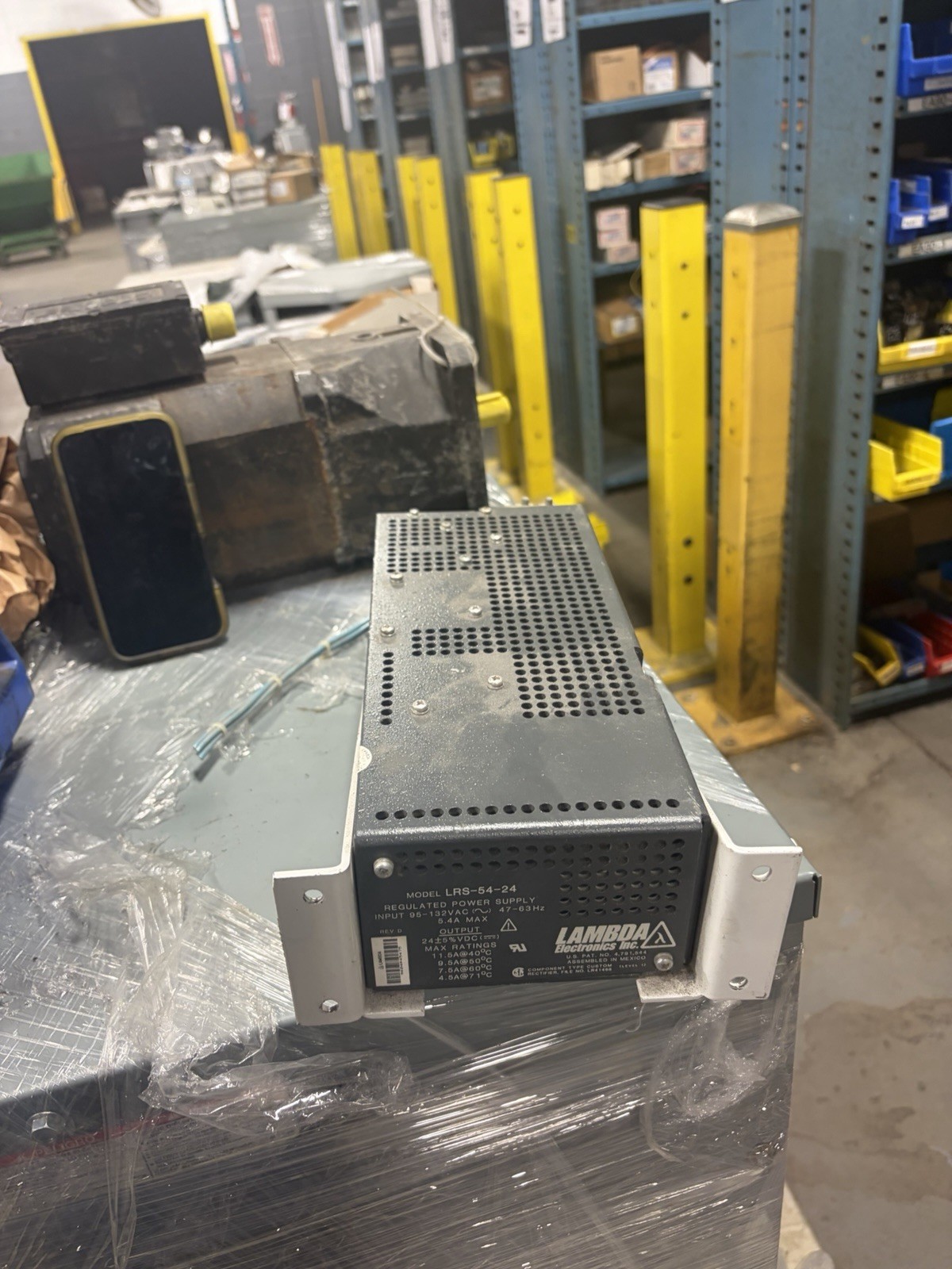 LAMBDA REGULATED POWER SUPPLY LRS-54-24 95-132VAC 5.4A USED