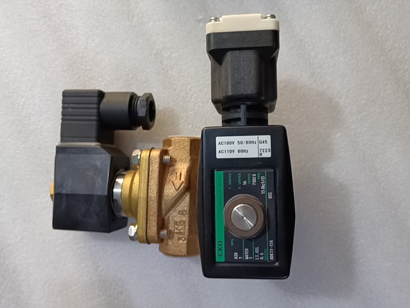 one CKD Solenoid valve ADK11-15A NEW Welcome counteroffer