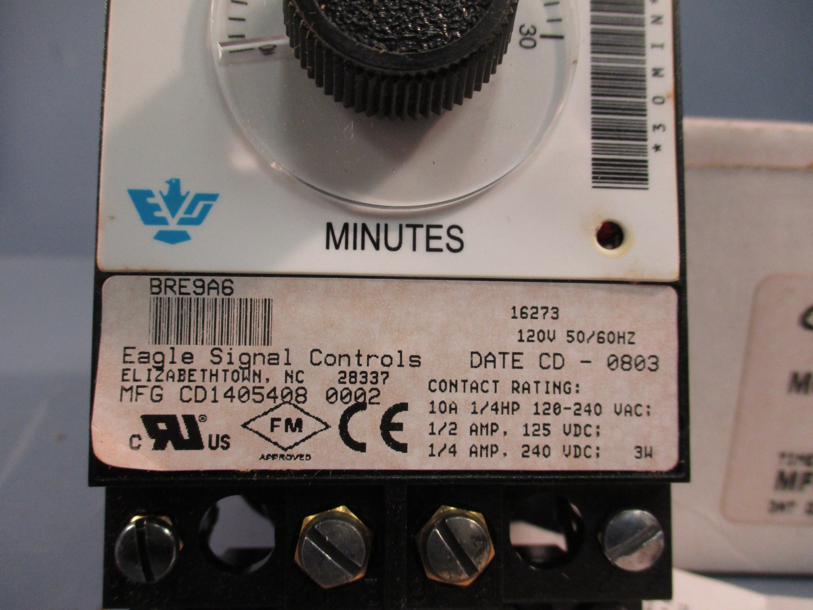 Danaher Industrial/Eagle Signal BRE9A6 Relay Timer 0-30 min on Delay 120V