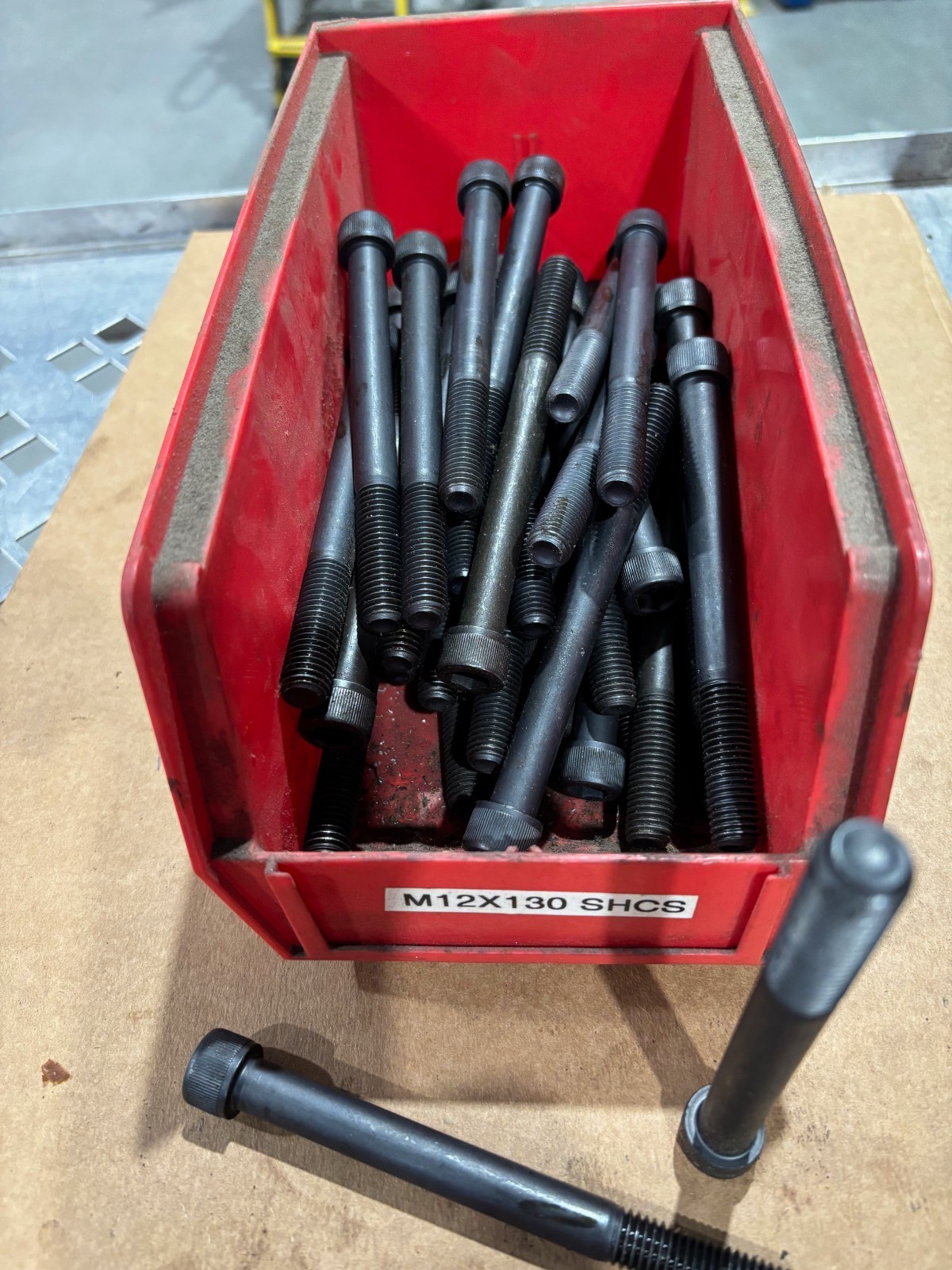 43 PIECES METRIC M12 – 1.75 x 130MM SOCKET HEAD CAP SCREW