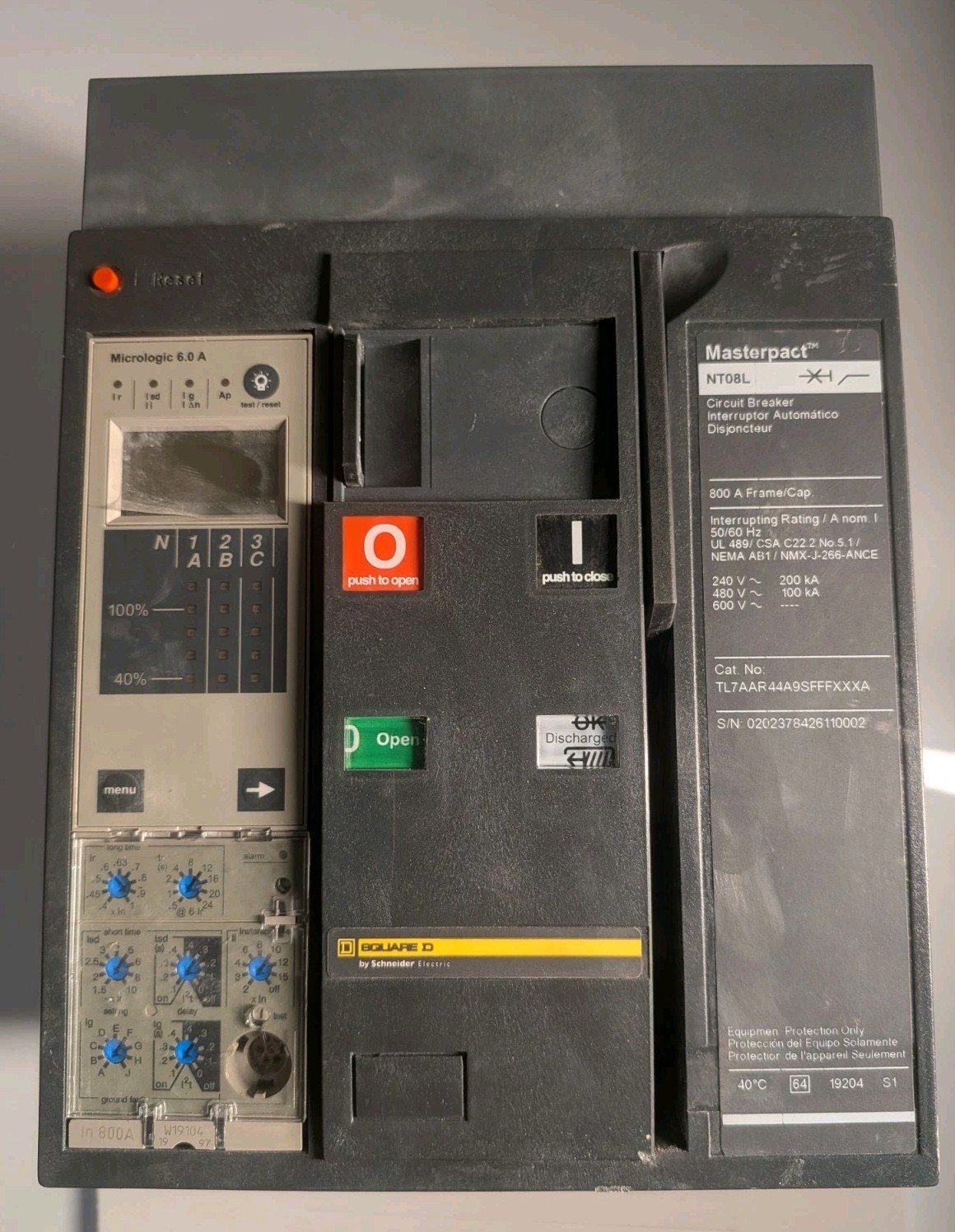 Square D Schneider Masterpact NT08L Circuit Breaker 800A Micrologic 6.0 A 3P