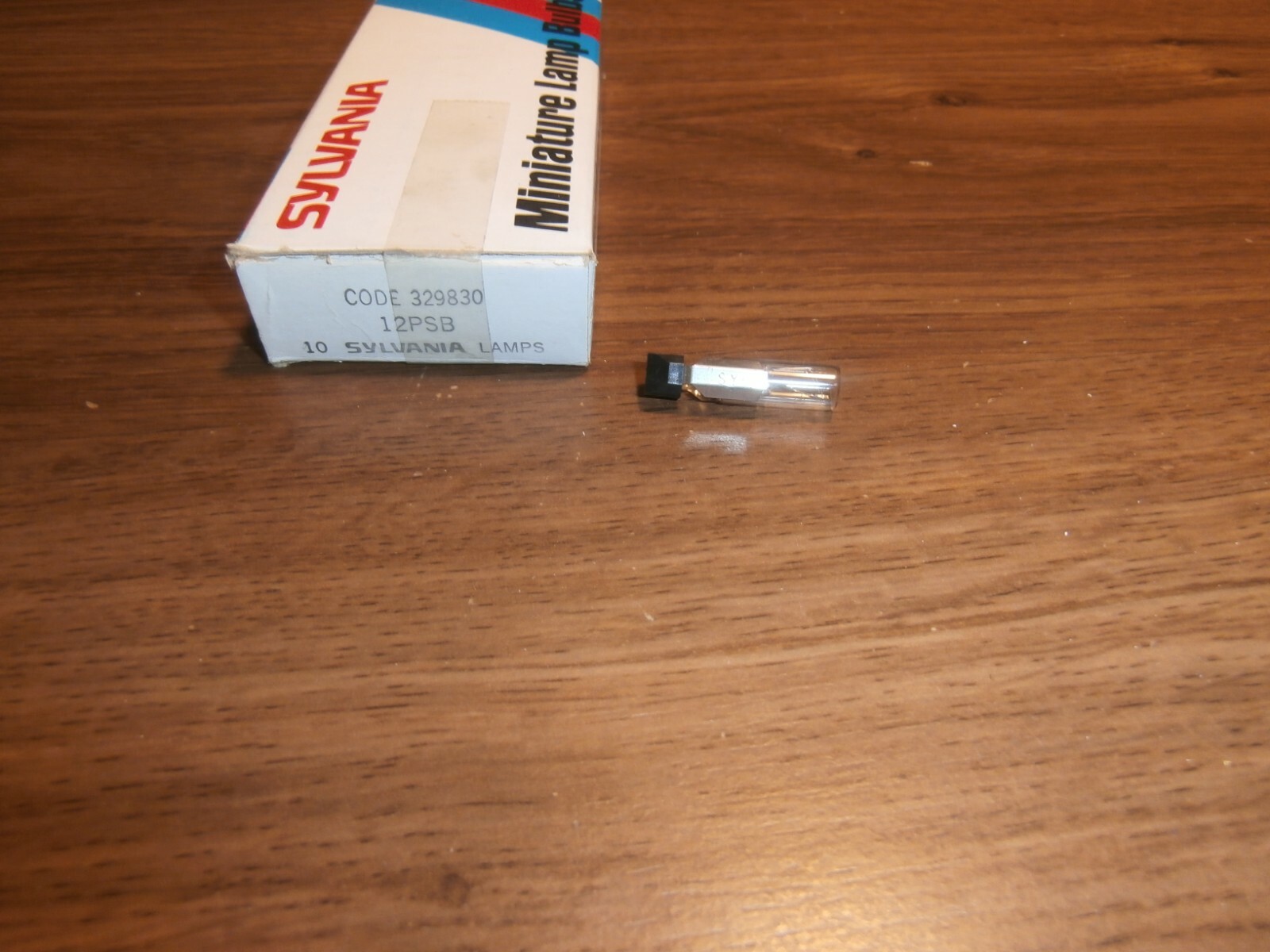 Lot/10 Sylvania Miniature Light Bulb Lamps # 12PSB Slide Base 12Volts,NOS