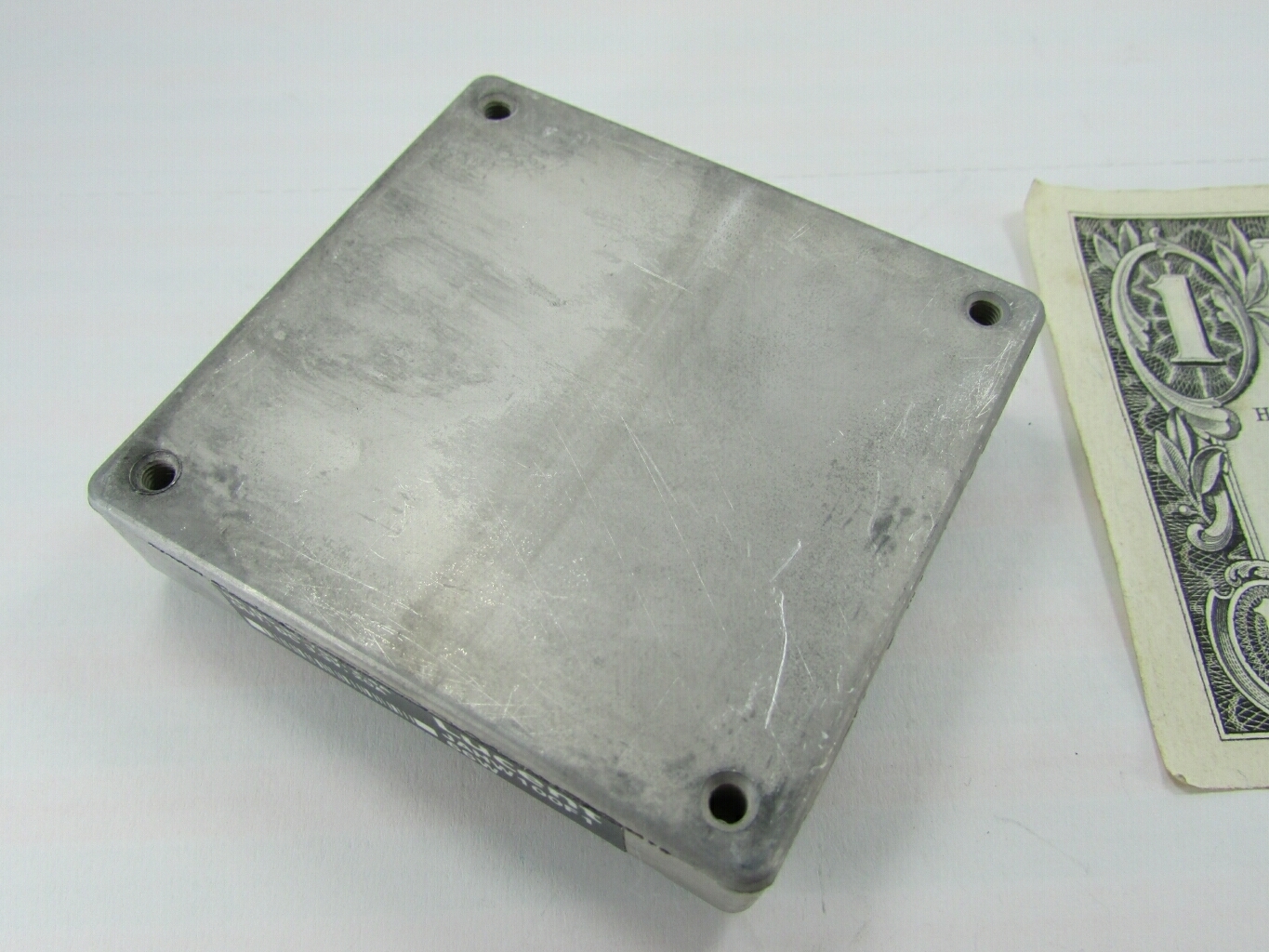 New Lucent Voltage Converters DC 36-75V 2.2A In, DC 3.3V 20A Out 66W JAHW100F1