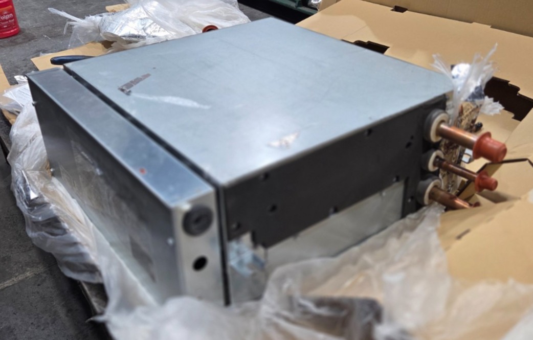 Daikin BSF6Q54TVJ VRV MULTI PORT -FLex Branch Selector Box (6-Ports). Never used