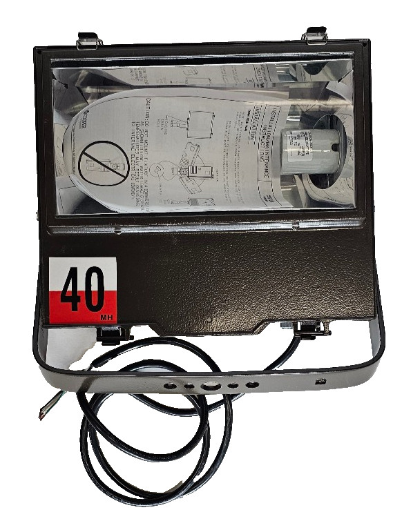 New Cooper Lighting 400W HID Outdoor Commercial Flood Light Fixture, IP67, 120V