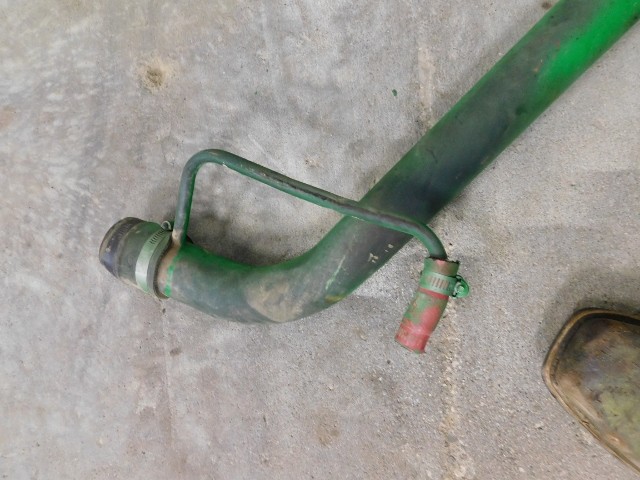 John Deere 4430 PS Tractor Clutch Valve Supply Line Tag #929cubby