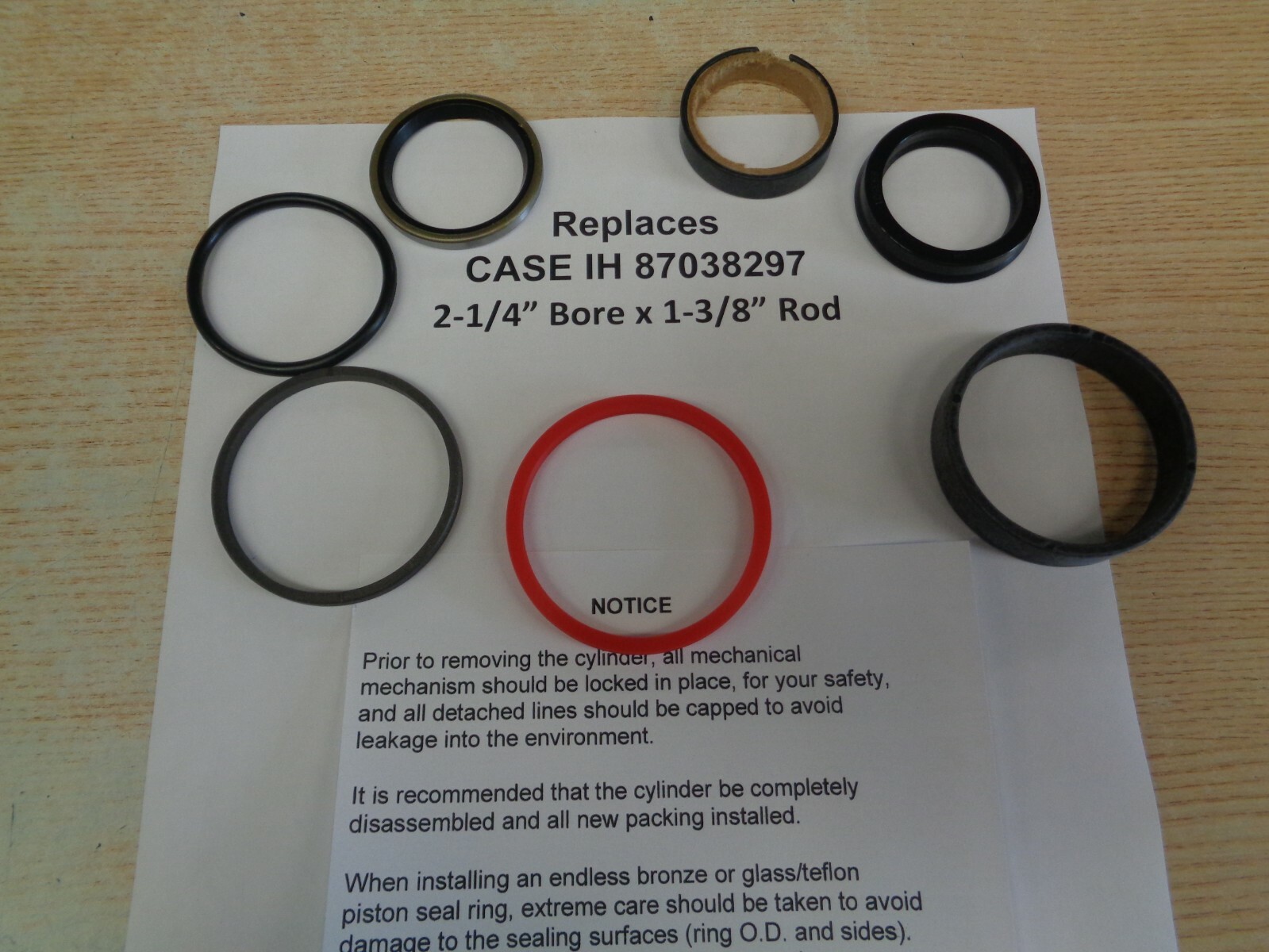 87038297 Replacement kit for Case-IH / New Holland cyl. (2-14″ bore & 1-3/8 Rod)