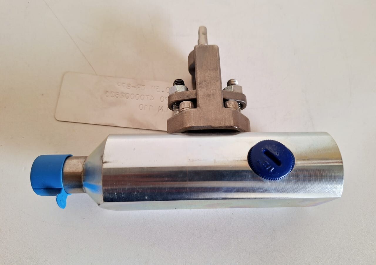 Richards Industries HG471P3231J21 Hex Valve A105 Carbon Steel 1500 PSIG