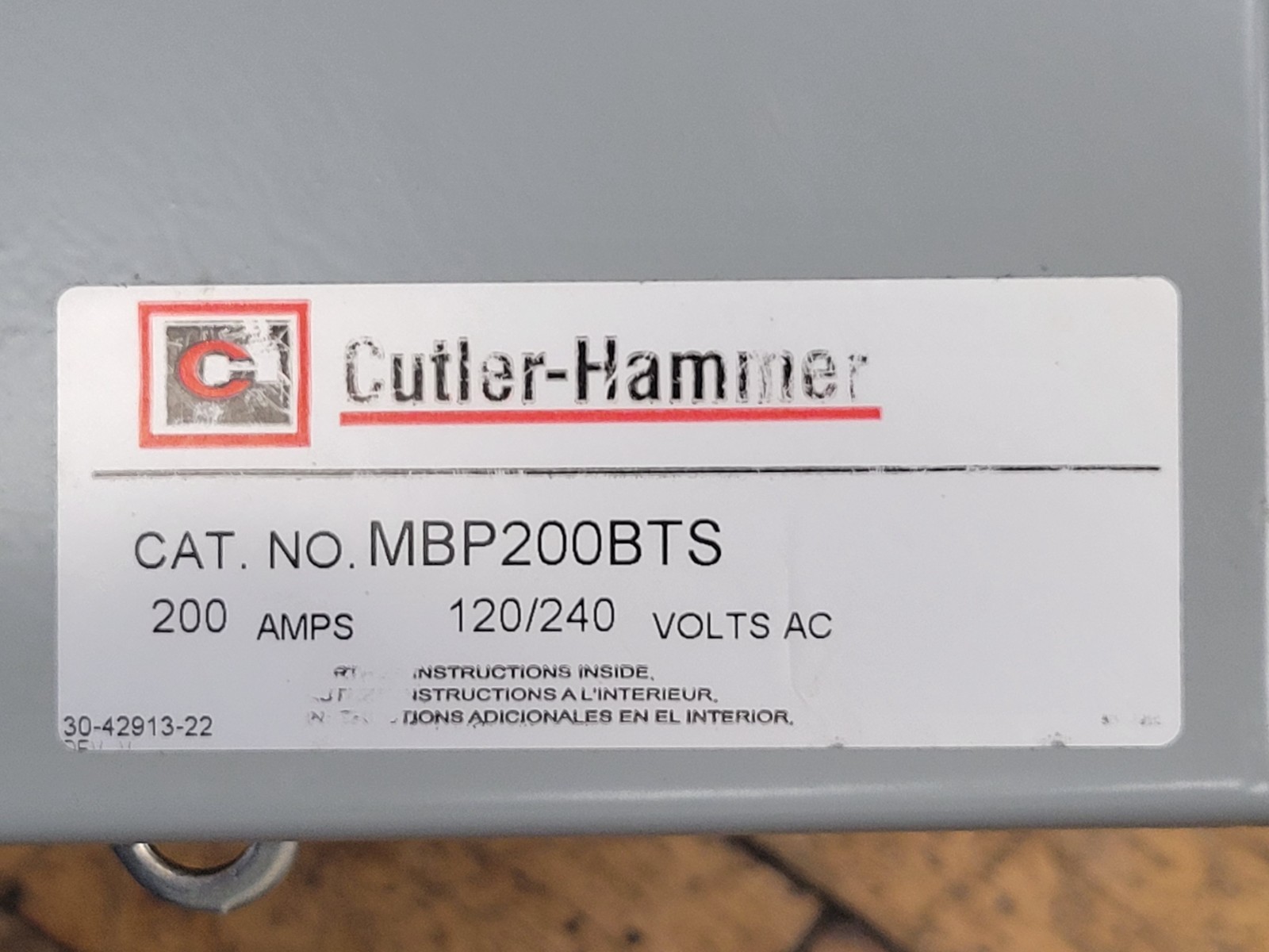 Eaton MBP200BTS Meter Breaker Panel Surface Mount 200A 120/240VAC 1PH 3W Type 3R