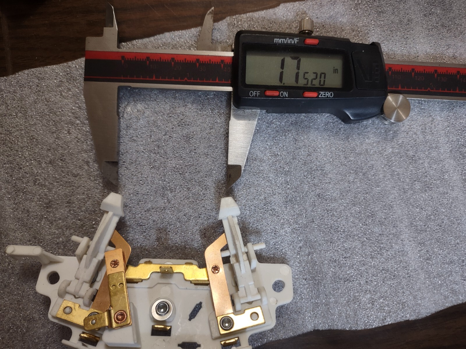 Emerson US – Stationary Switch Double contact EM2050 ER2050