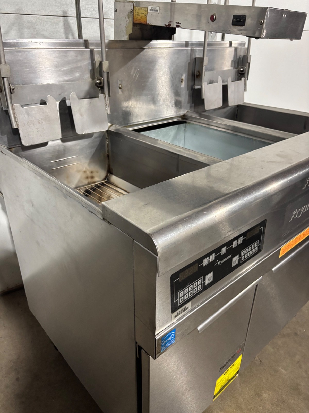 Frymaster FMPH255 Double Gas Fryer w/ Foot Print Pro Filtration & Dump Station