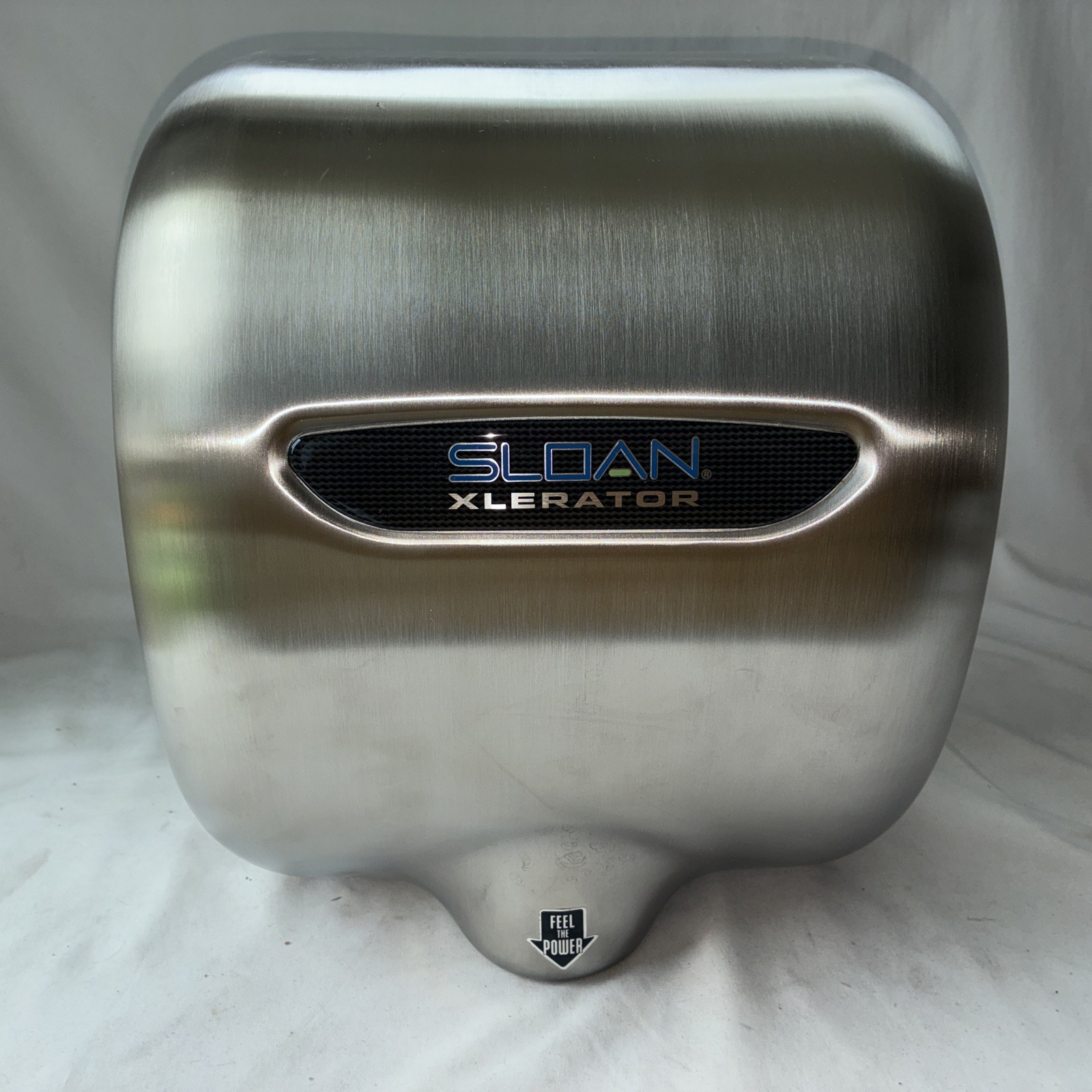 SLOAN XLERATOR MODEL EHD-501-SS WALL MOUNTED Automatic Hand Dryer